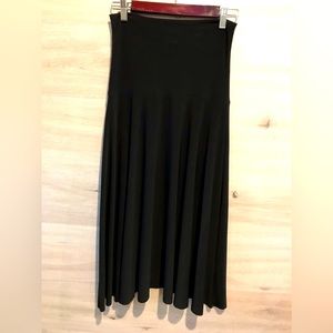 Pretty Women Mid Length Skirt
